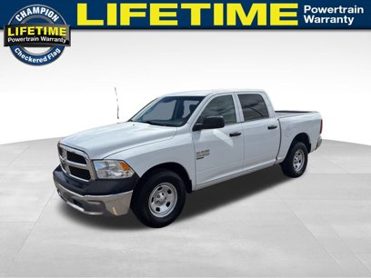 Used 2020 RAM 1500 4x4 Crew Cab Classic w/ Chrome Appearance Group
