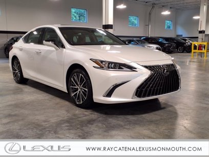 New 2025 Lexus ES 300h w/ Premium Package