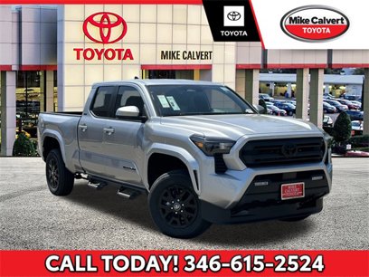 New 2025 Toyota Tacoma SR5