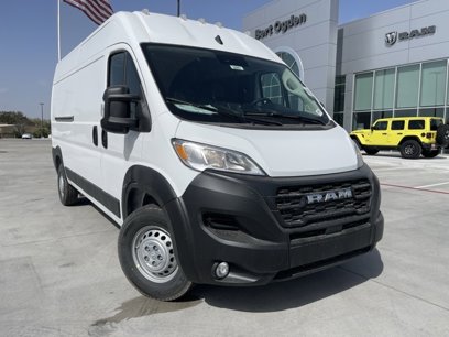 New 2025 RAM ProMaster 2500 w/ Convenience Group