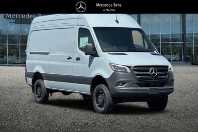 New 2025 Mercedes-Benz Sprinter 2500