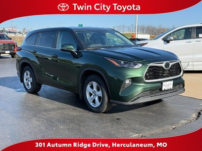 Used 2023 Toyota Highlander LE