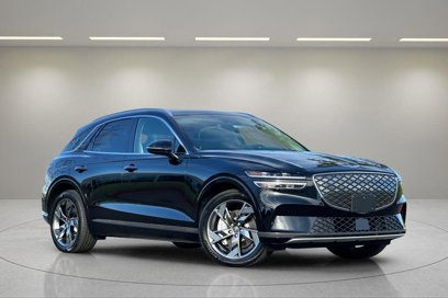 New 2025 Genesis Electrified GV70 w/ Prestige Package