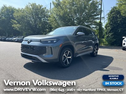 New 2025 Volkswagen Tiguan SE