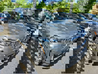 New 2026 BMW X5 xDrive50e w/ Climate Comfort Package