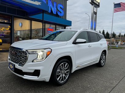 Used 2024 GMC Terrain Denali