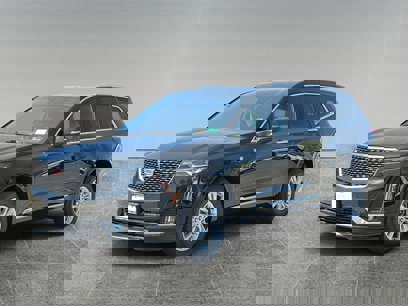 New 2025 Cadillac XT6 Luxury