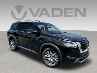 Used 2022 Nissan Pathfinder SL w/ SL Premium Package