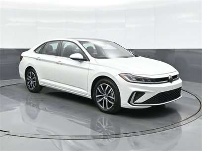 New 2025 Volkswagen Jetta SE