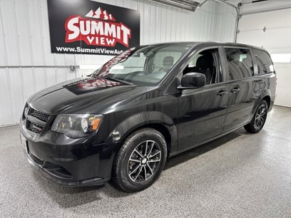 Used 2017 Dodge Grand Caravan SE