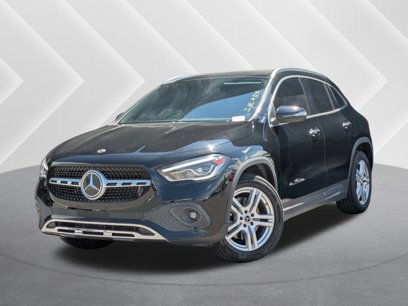 Used 2021 Mercedes-Benz GLA 250 4MATIC w/ Premium Package