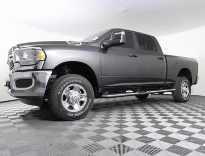 New 2024 RAM 2500 Tradesman w/ Chrome Appearance Group