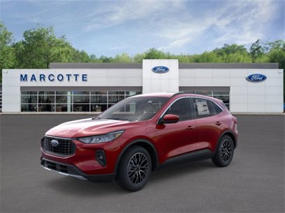 New 2025 Ford Escape SE