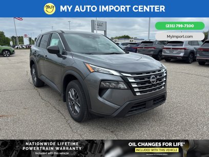 New 2025 Nissan Rogue S