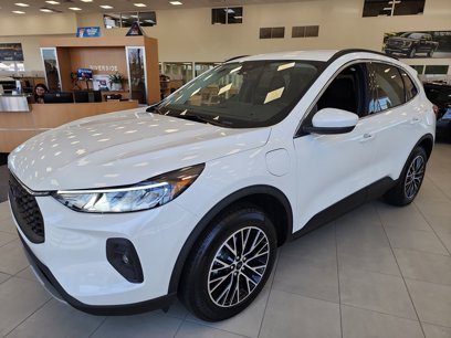 New 2025 Ford Escape SE