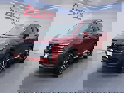 New 2025 Nissan Kicks SV