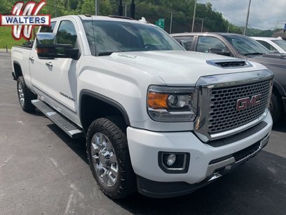 Used 2017 GMC Sierra 2500 Denali w/ Duramax Plus Package