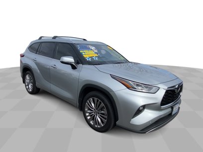 Used 2022 Toyota Highlander Platinum