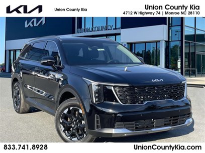 New 2025 Kia Sorento S