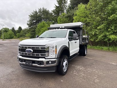 New 2025 Ford F550 4x4 SuperCab Super Duty w/ XL Chrome Package