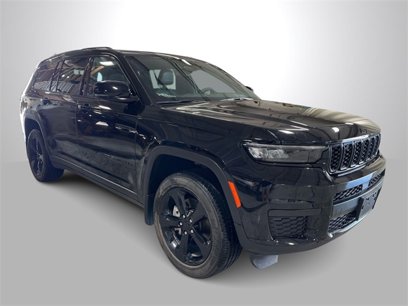 Used 2023 Jeep Grand Cherokee L Laredo