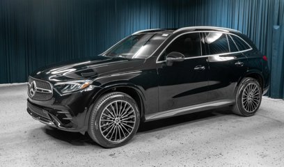 New 2025 Mercedes-Benz GLC 300