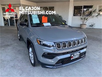 Used 2023 Jeep Compass Latitude w/ Sun and Sound Group