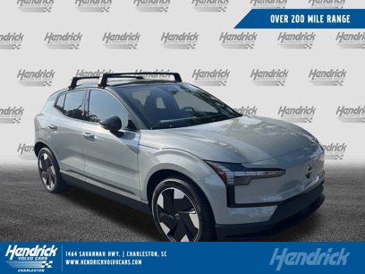 New 2025 Volvo EX30 Plus w/ Climate Package