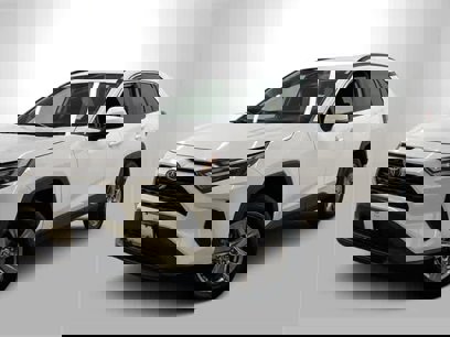 Used 2022 Toyota RAV4 XLE