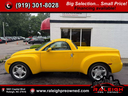 Used 2004 Chevrolet SSR w/ Preferred Equipment Group