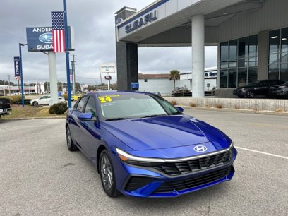 Used 2024 Hyundai Elantra Blue