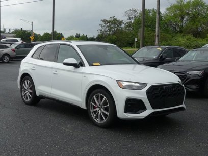 Certified 2024 Audi Q5 e Premium Plus w/ Premium Plus Package