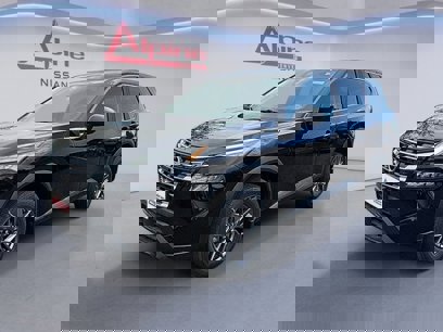 New 2025 Nissan Rogue S