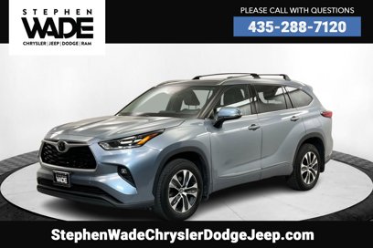 Used 2021 Toyota Highlander XLE