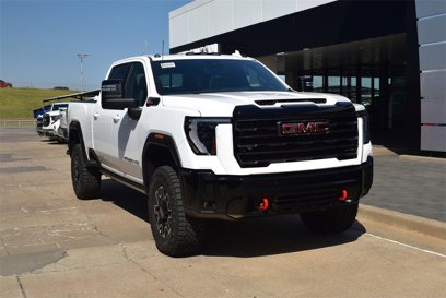 New 2025 GMC Sierra 2500 AT4X