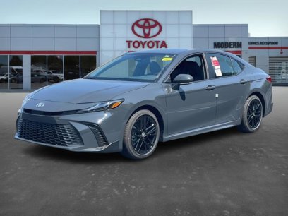 New 2025 Toyota Camry SE