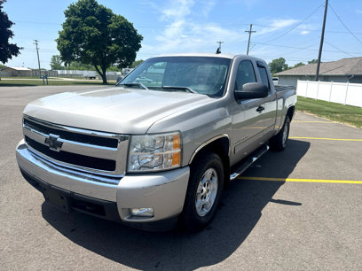 Used 2007 Chevrolet Silverado 1500 LT w/ 1LT Convenience Package