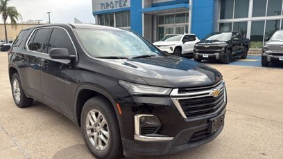 Certified 2022 Chevrolet Traverse LS