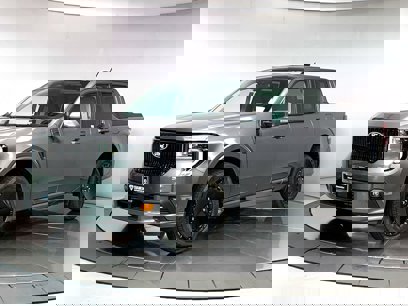 New 2025 Ford Maverick Lobo