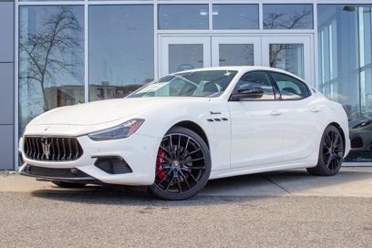 New 2024 Maserati Ghibli Modena Q4