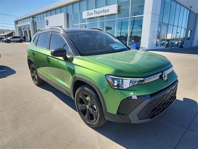 New 2025 Volkswagen Taos SE
