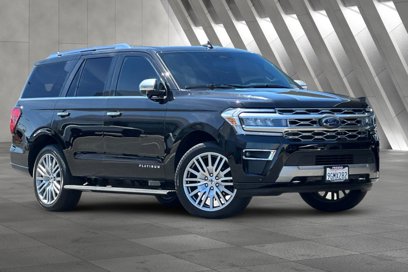 Used 2023 Ford Expedition Platinum