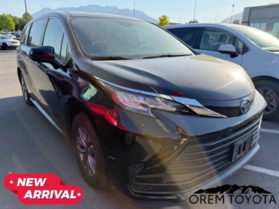 Used 2023 Toyota Sienna LE