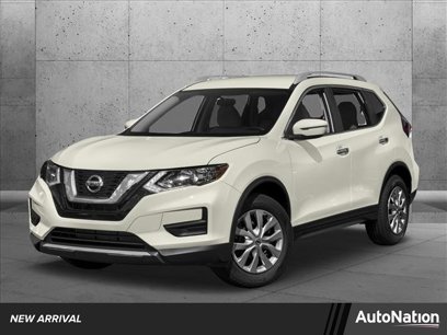 Used 2017 Nissan Rogue SV