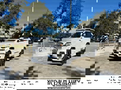 New 2025 Volvo XC90 B6 Plus w/ Protection Package Premier