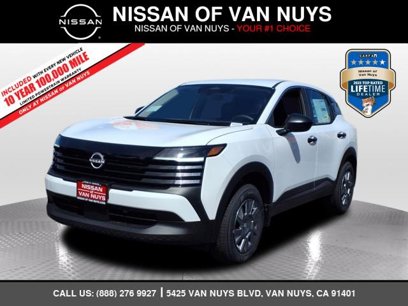 New 2025 Nissan Kicks S