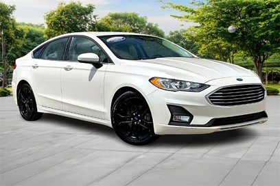 Certified 2020 Ford Fusion SE w/ Equipment Group 151A