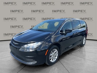 Used 2023 Chrysler Voyager LX