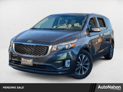 Used 2018 Kia Sedona SX