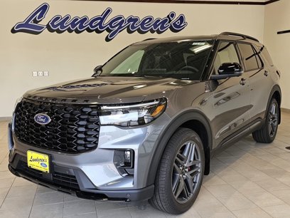 New 2025 Ford Explorer ST-Line w/ Premium Package